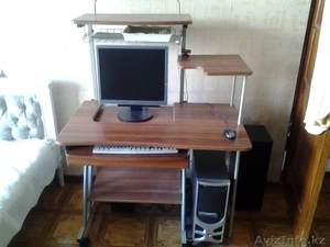 Компьютерный стол коричневый - Изображение #1, Объявление #1260795