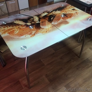 Стол раздвижной из каленого стекла фотопечать 10мм (1100*700/300) 