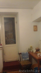 Продам комнату 12 кв.м. с балконом-кухней, водой в комнате на ул Шевченко  - Изображение #1, Объявление #1637406