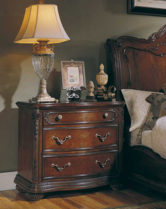 Эксклюзивная деревянная мебель и предметы интерьера из массива красного дерева - Изображение #1, Объявление #1736444