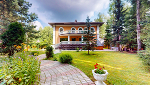 Продается особняк Капалиани,  с выходом на берег реки Пажа. #1750395