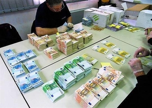 Мы предлагаем все виды потребительских кредитов.