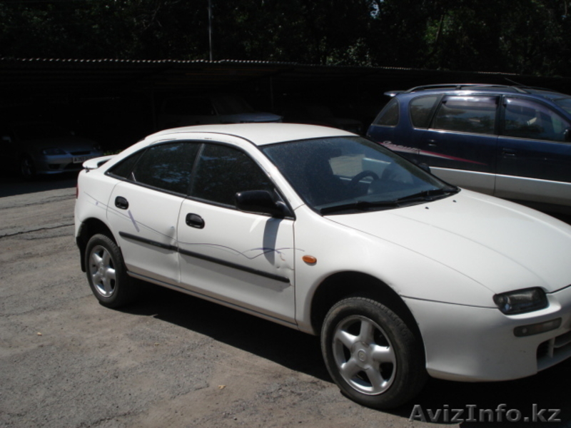 Mazda 323F, 1994 белая - Изображение #3, Объявление #67668