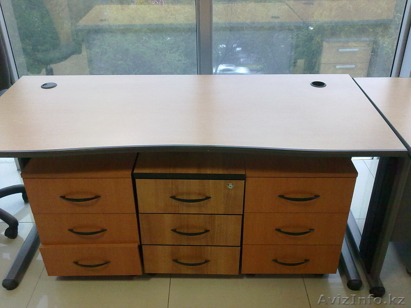 Продается офисная мебель б/у  в  отличном состоянии - Изображение #4, Объявление #90797