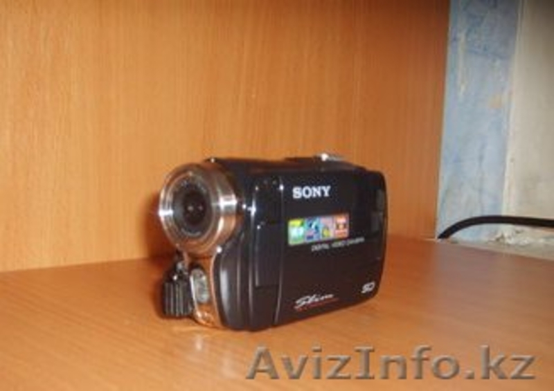 Продам видеокамеру  Sony - Изображение #1, Объявление #115399