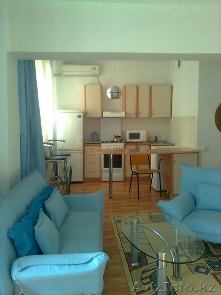 Студия, центр, вид на горы и город, авторский дизайн посуточно  - Изображение #3, Объявление #75802