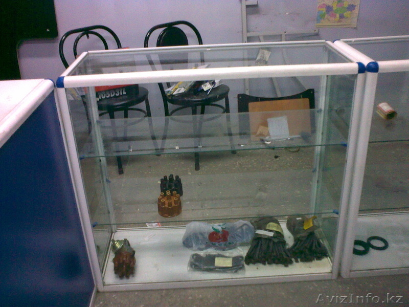 Продам витрины и стеллажи. Состояние отличное. Б/у. - Изображение #2, Объявление #164262