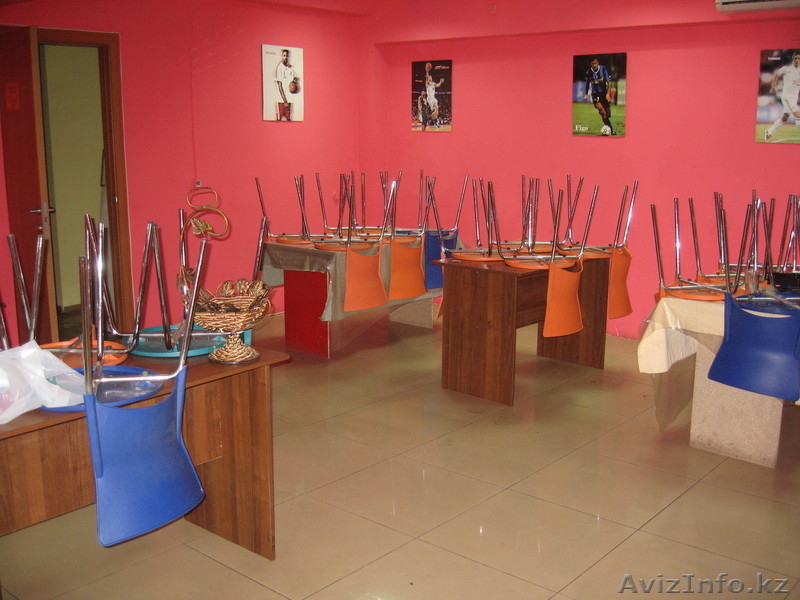 Продам витринный холодильник, столы, стулья - Изображение #2, Объявление #207902