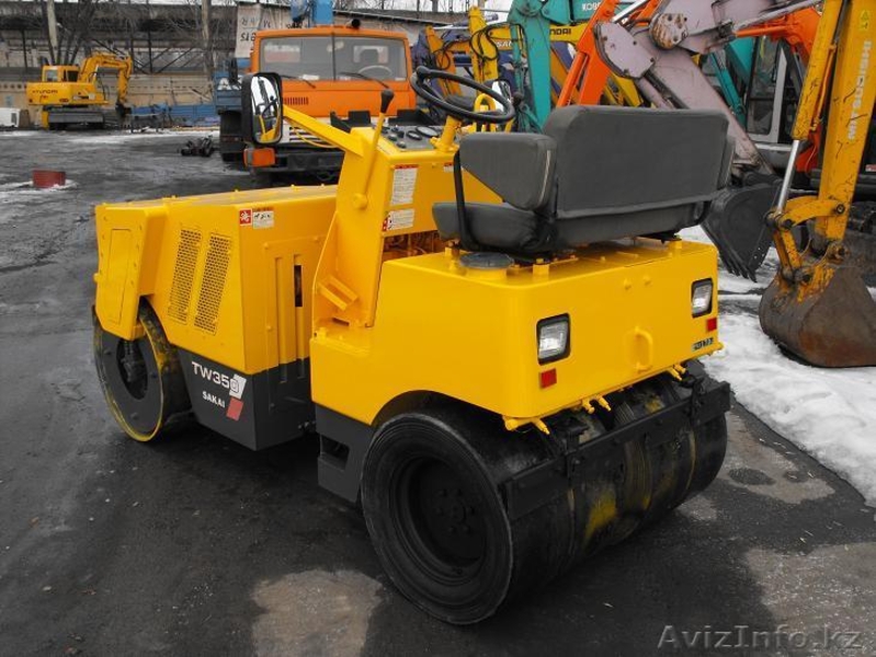SAKAI TW 350, 1997 г.в., 14500 $, каток вибрационный, вес 2550 кг. - Изображение #4, Объявление #227998