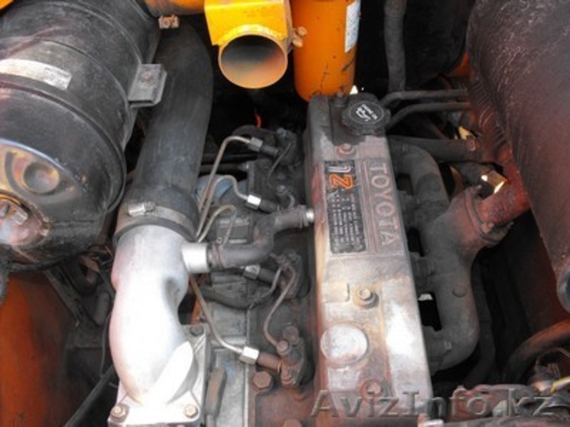 Toyota 2SDK10, фронтальный погрузчик, 18500$, 1998 г.в., объём ковша 600 кг. - Изображение #8, Объявление #242795