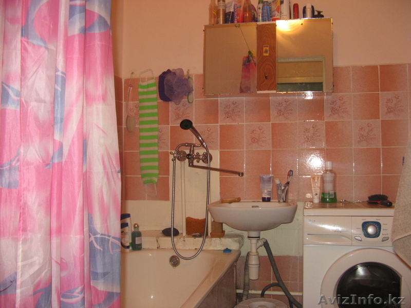 ПРОДАМ  1-КОМНАТНУЮ КВАРТИРУ В ЭКОЛОГИЧЕСКИ ЧИСТОМ РАЙОНЕ АЛМАТЫ. - Изображение #4, Объявление #222290