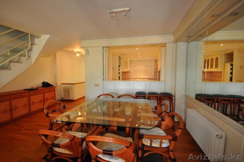 Вилла с видом на море в элитном районе города - Изображение #3, Объявление #364669