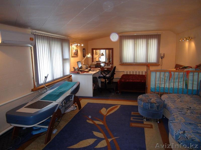 Продам двузуровневый дом в центре города - Изображение #1, Объявление #342879