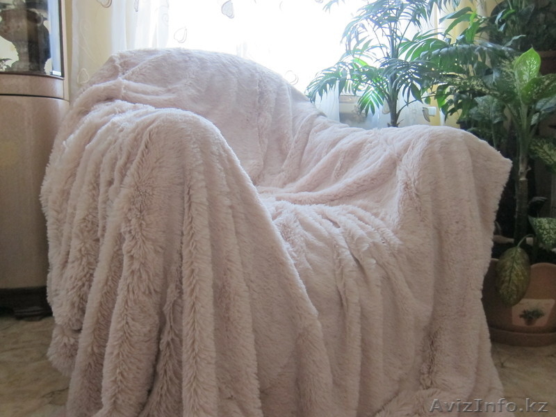 Пледы и покрывала из искуственного меха! Новинки 2011 - Изображение #5, Объявление #420008