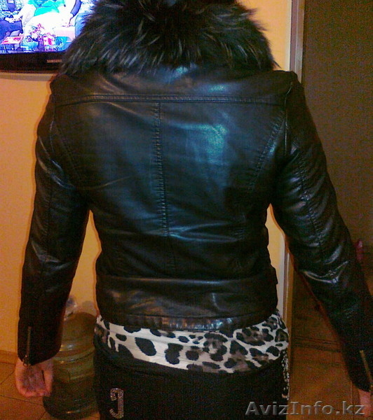 КОЖАНАЯ КУРТКА В ОТЛИЧНОМ СОСТОЯНИИ - Изображение #2, Объявление #494728