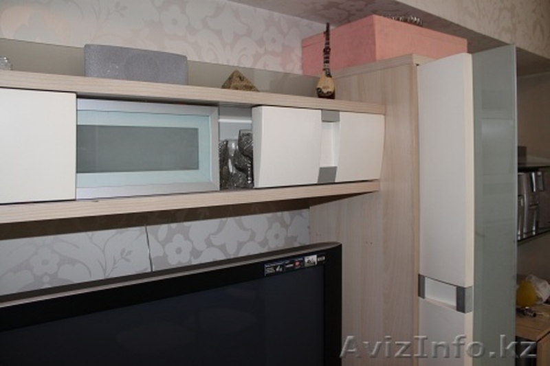 Горка для гостиной в отличном состоянии - Изображение #3, Объявление #487602