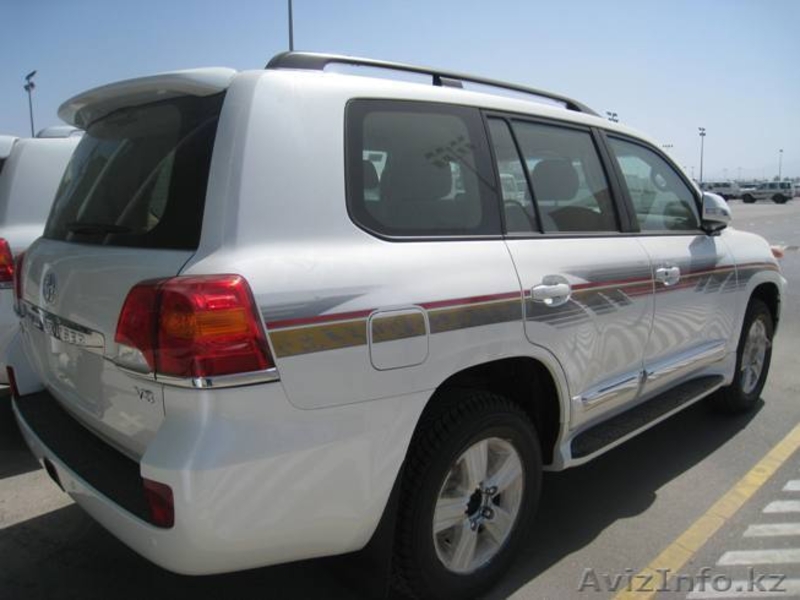 Toyota Land Cruiser 200, 4.5 GX-R8 DSL AT 2012 год - Изображение #4, Объявление #605062