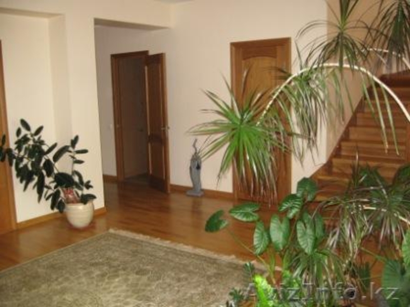 сдам в аренду дом кирпичный 3 уровня Навои (выше поста ГАИ) - Изображение #5, Объявление #616013