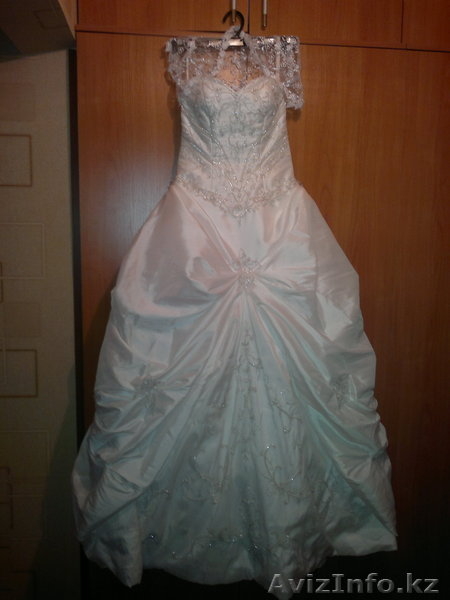 Продам свадебное платье (произ-во Польша) - Изображение #1, Объявление #672521