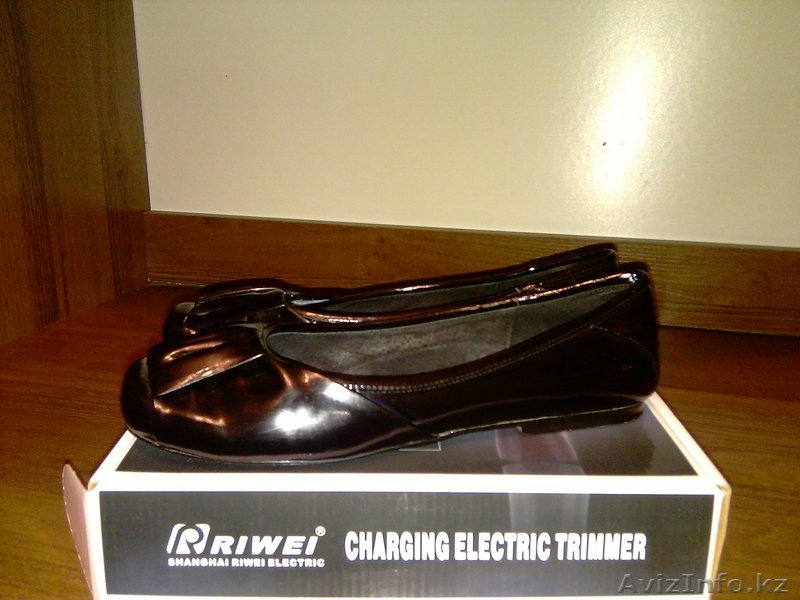 Продам новые балетки чёрного цвета лакированные - Изображение #1, Объявление #671019