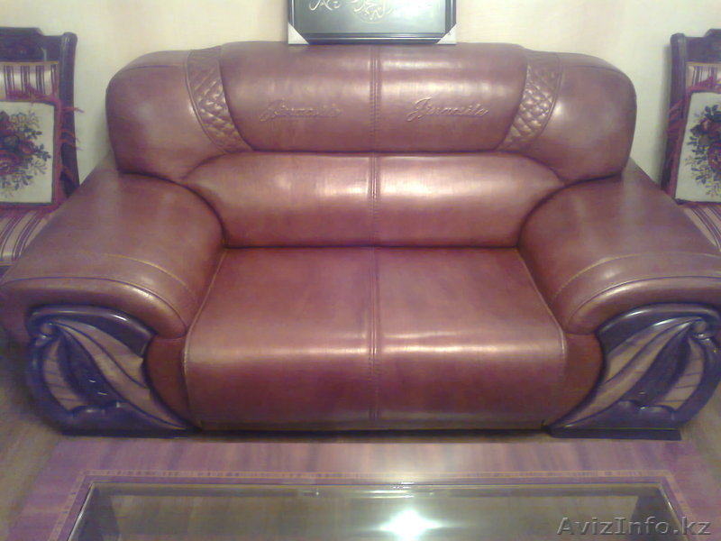 Продам кожанную софу и журнальный стол - Изображение #3, Объявление #745087