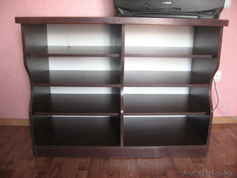 Срочно продам стенку, TV стол с полками и журнальный столик - Изображение #3, Объявление #740607