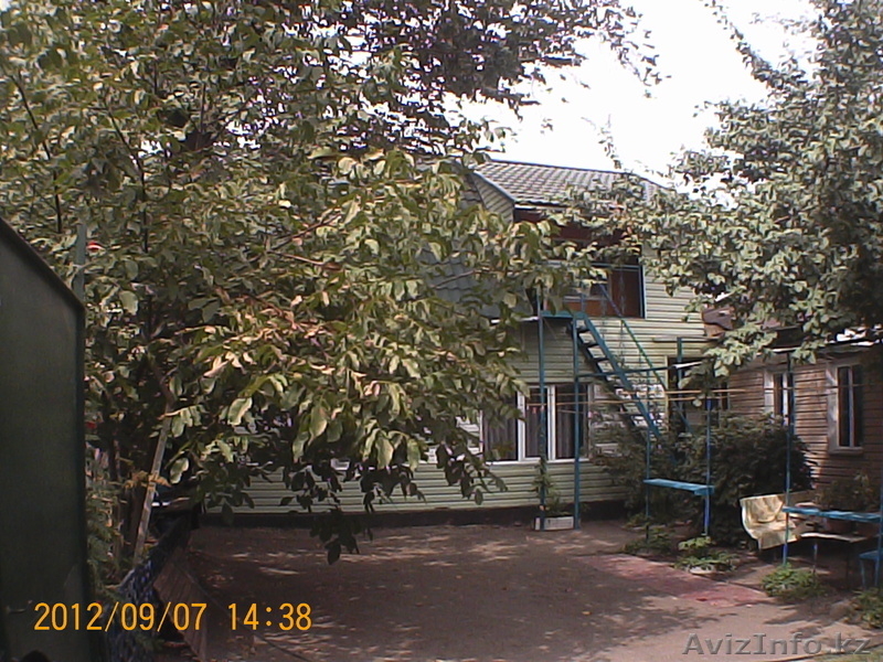 полдома в районе 11 микрорайона - Изображение #2, Объявление #767053