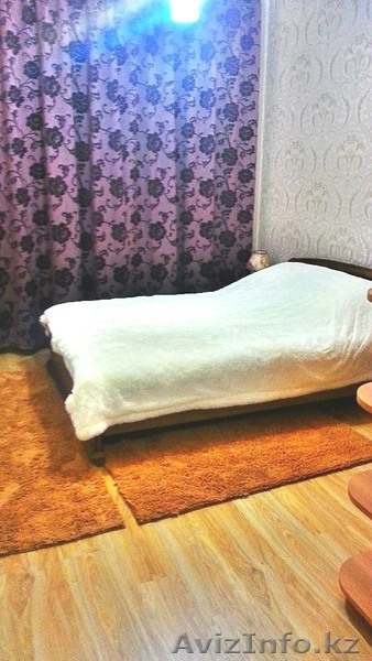 Сдам посуточно: 2 комнатная кв., Желтоксан, уг. ул. Толе би, 14000 тг/сут - Изображение #1, Объявление #811162