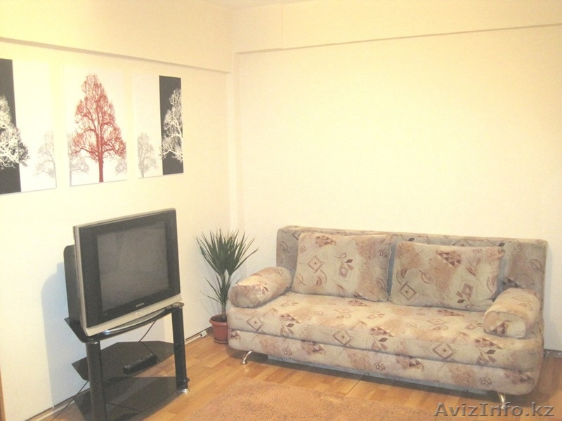 1 комнатная квартира, Калдаякова (бывш. 8 марта), уг. ул. Жибек Жолы, 8000тг/сут - Изображение #3, Объявление #811288