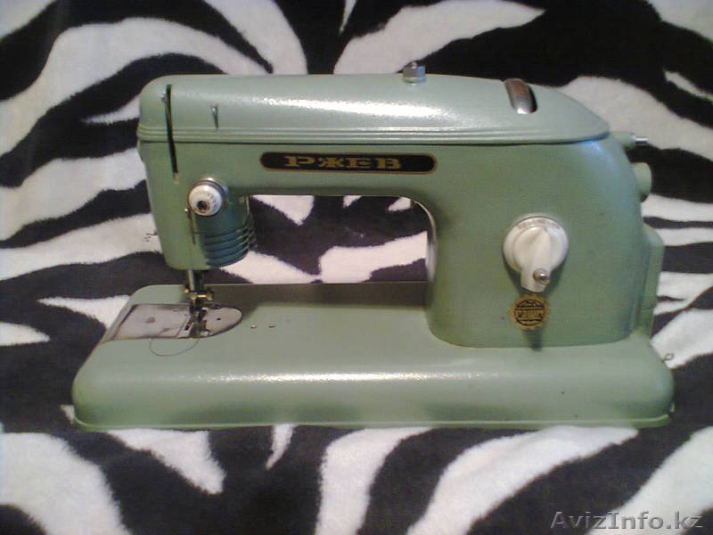 Ретро швейная машинка *Ржев* - Изображение #2, Объявление #847546