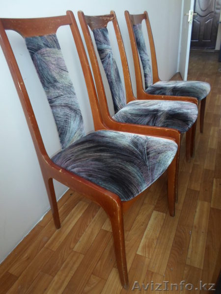 продам стулья деревянные б/у, доску маркерную - Изображение #2, Объявление #893424