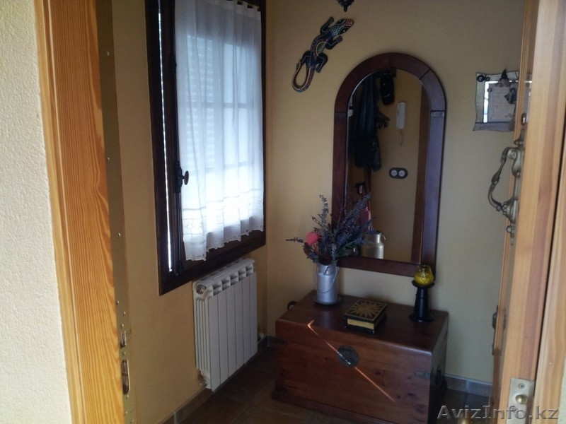 ШАЛЕ В CERDANYOLA DEL VALLÈS , БАРСЕЛОНА, КАТАЛОНИЯ , ИСПАНИЯ. - Изображение #6, Объявление #941950