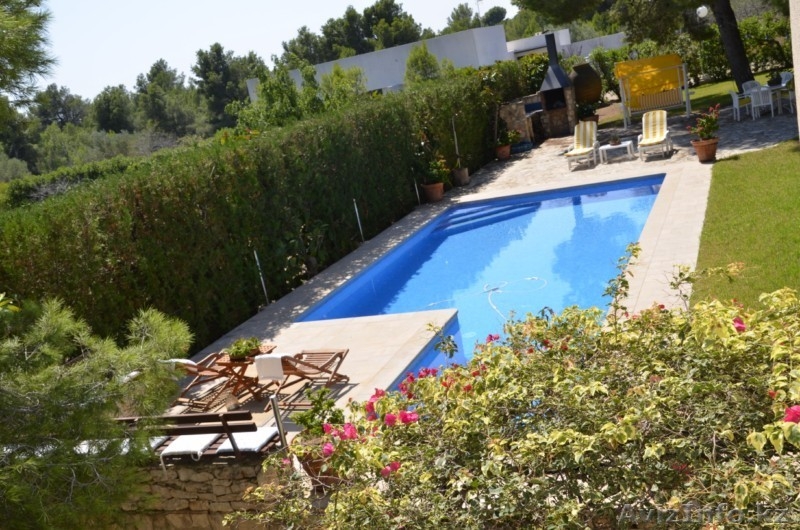 ШАЛЕ В lAMETLLA DE MAR,TARRAGONA, КАТАЛОНИЯ , ИСПАНИЯ. - Изображение #3, Объявление #972786