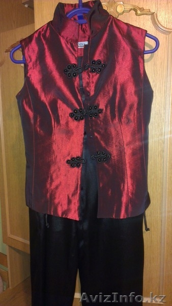 парка, джинсы, нарядный брючный костюм, юбка+кофта - Изображение #2, Объявление #998918