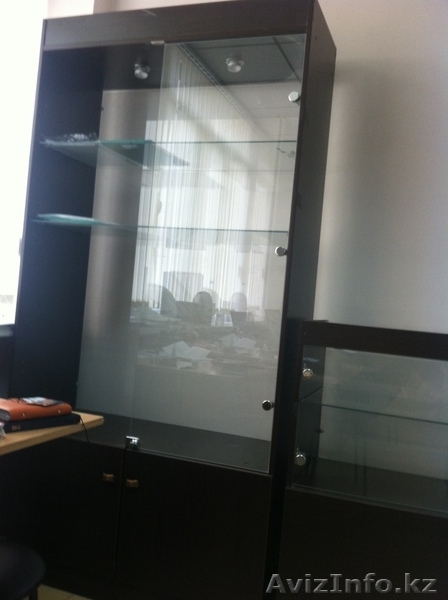 продаю витрины с подсветкой, можно под сумки и бижутерию.   - Изображение #3, Объявление #989161