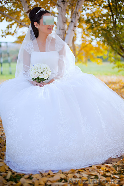 Шикарное пышное свадебное платье - Изображение #3, Объявление #1011949