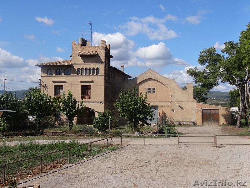 поместье в Испании, Santa Margarita y Monjós, Barcelona, Cataluna. - Изображение #3, Объявление #1013734
