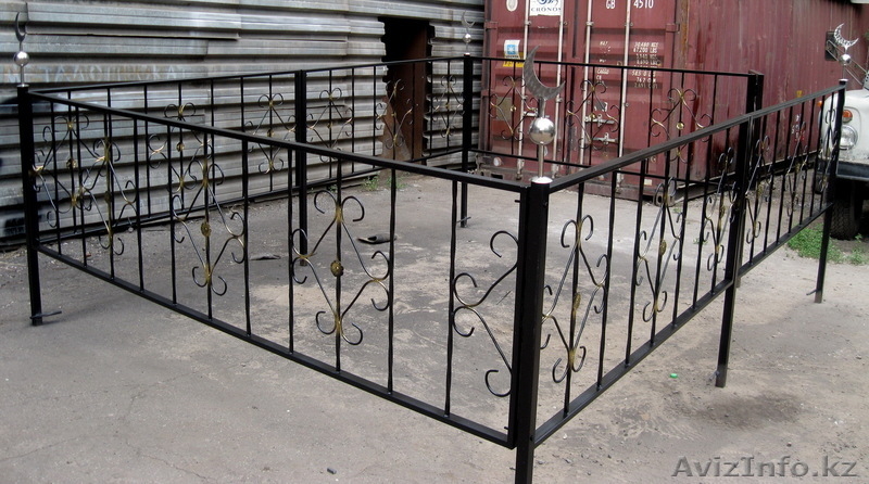 Металлические изделия: сейфы, решетки, мангалы, коктальницы, стеллажи и др. - Изображение #3, Объявление #1037600