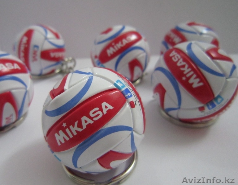 Брелок для ключей с волейбольным (футбольным) мячом.  - Изображение #3, Объявление #1036994