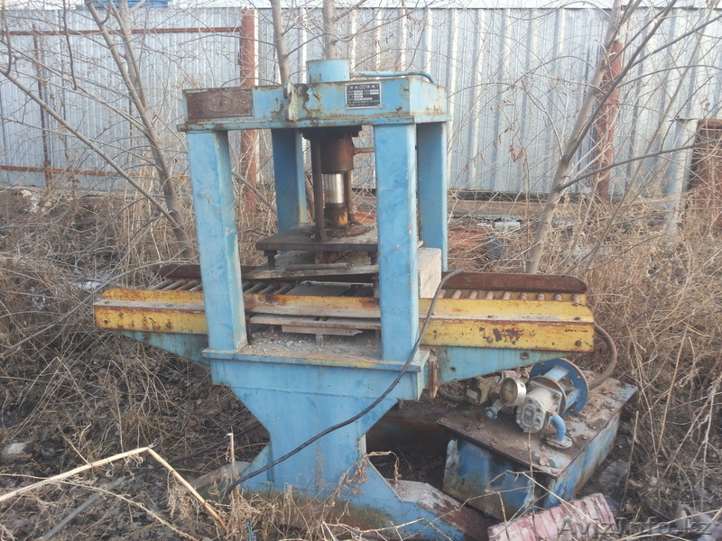 Станок для резки блоков, срочно - Изображение #1, Объявление #1060856