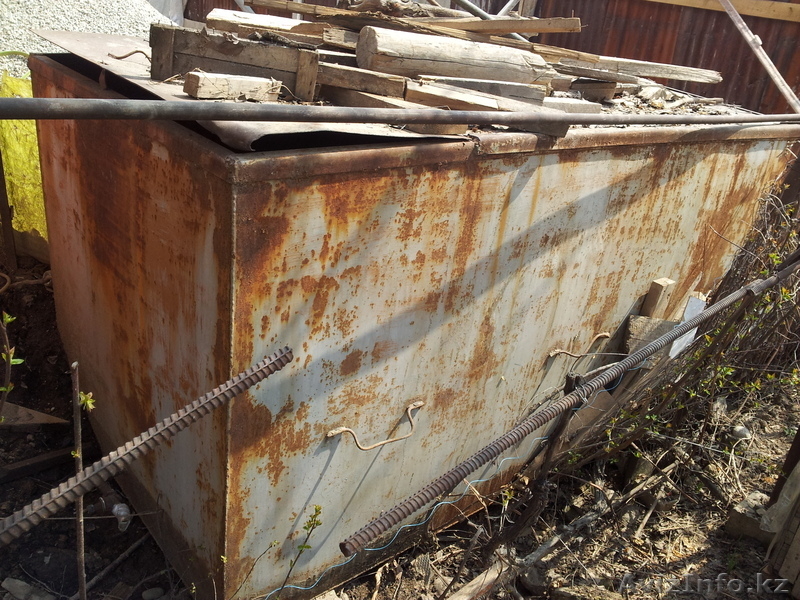 Продам дешево срочно металлическую емкость  - Изображение #2, Объявление #1077465