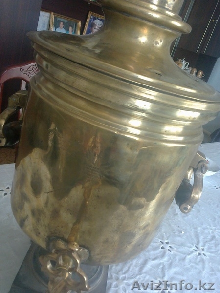 САМОВАР АНТИКВАРИАТПродам самовар 1850г, латунь пр-во Баташевь с гербом и печать - Изображение #4, Объявление #1078649