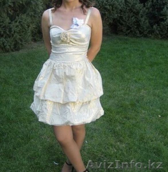 срочно продам вечерние платья недорого! Размер 40-42-44.!одевали всего один раз. - Изображение #3, Объявление #1121587