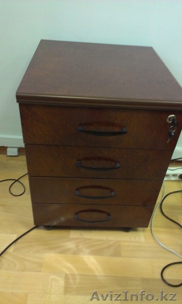 Срочно продается мебель для офиса! - Изображение #5, Объявление #1139525