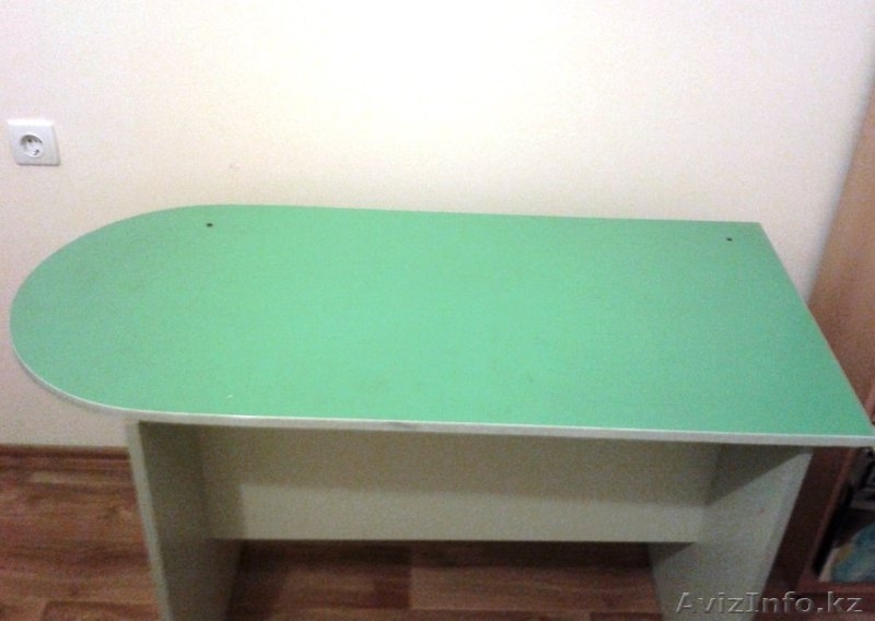 Продаю стол и шкаф, за всё 17000 тг, торг уместен, самовывоз. - Изображение #4, Объявление #1170535