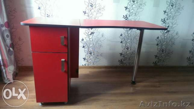 Стол для маникюра и наращивания ногтей - Изображение #2, Объявление #1254900