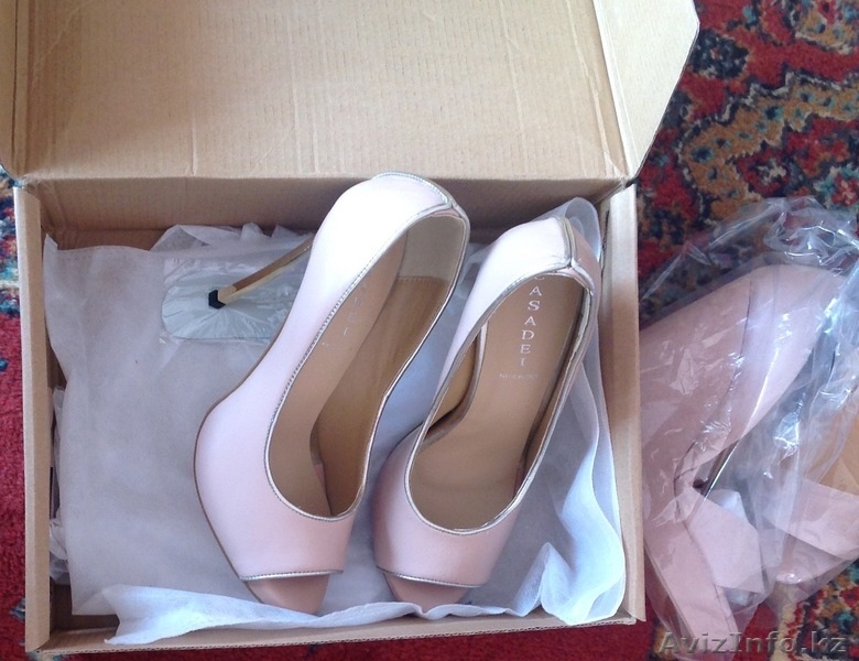 Новые Босоножки - Изображение #2, Объявление #1249683