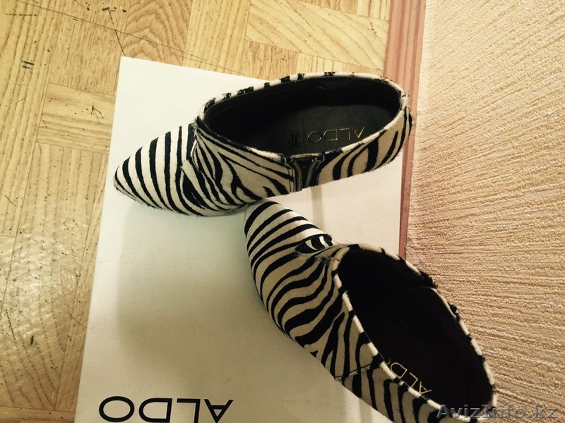 Продам шикарные ботильоны Aldo из меха пони и замшевые ботильоны - Изображение #3, Объявление #1316460