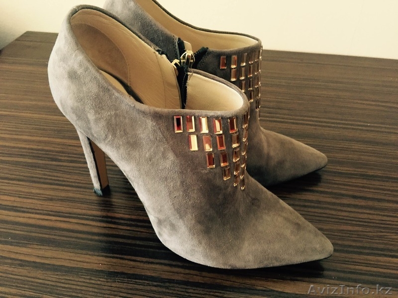 Продам шикарные ботильоны Aldo из меха пони и замшевые ботильоны - Изображение #8, Объявление #1316460