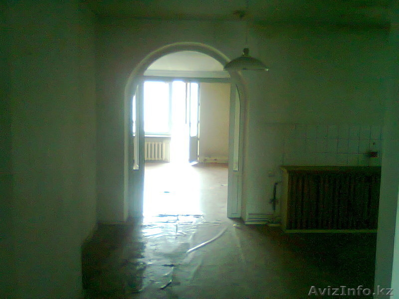 продам 4 комнатную квартиру 127 кв.м. в центре города - Изображение #3, Объявление #1307868